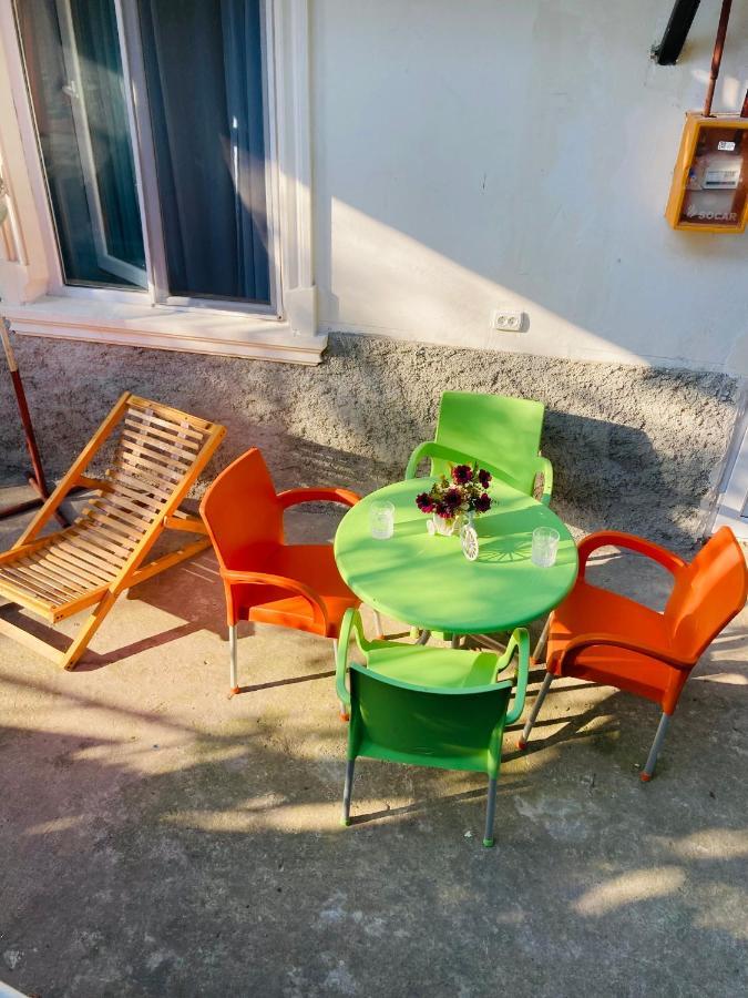 Guest House Barbi Batumi Exterior foto