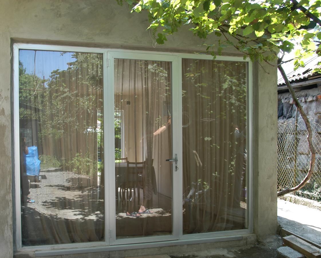Guest House Barbi Batumi Exterior foto